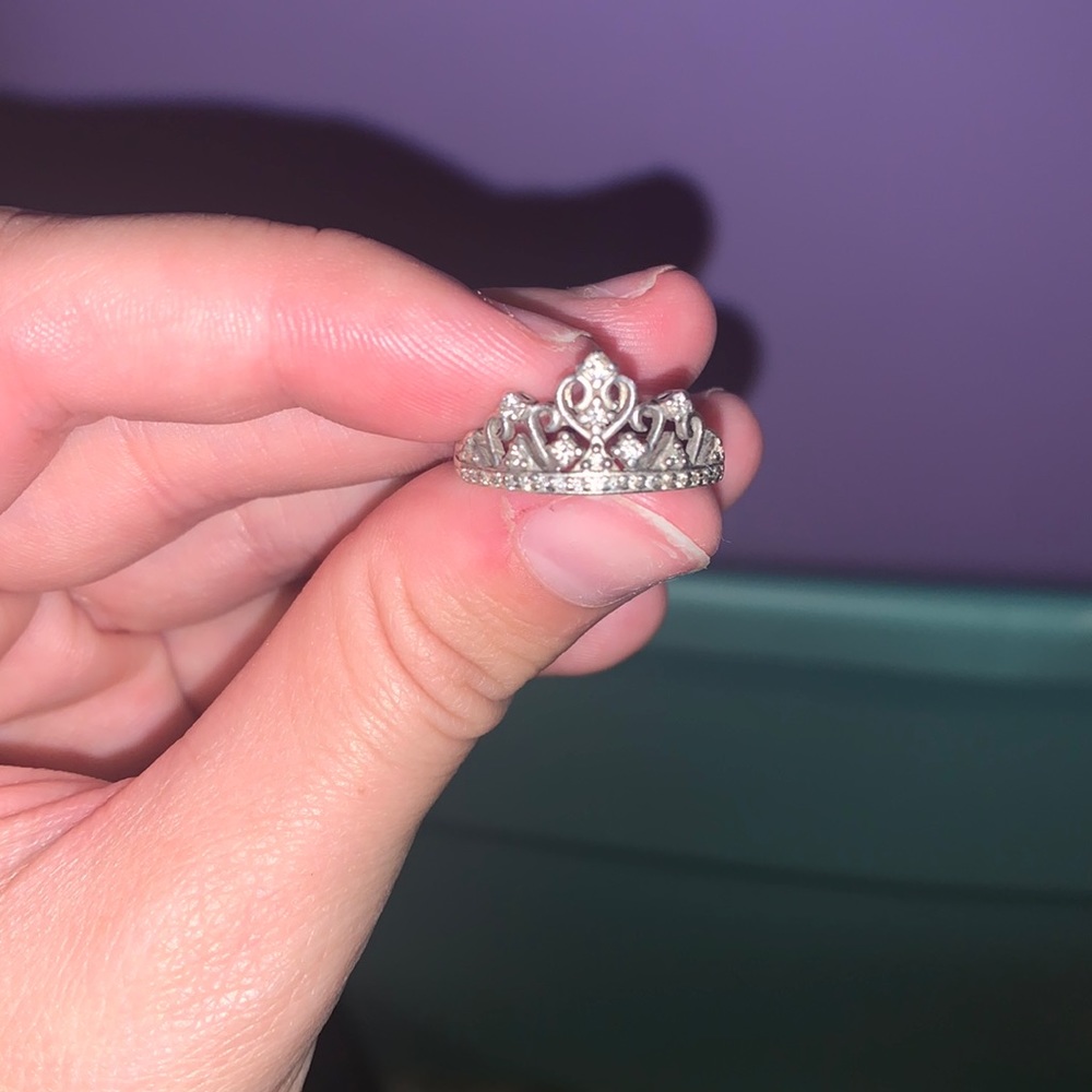 Kays diamond crown ring, size 5.5